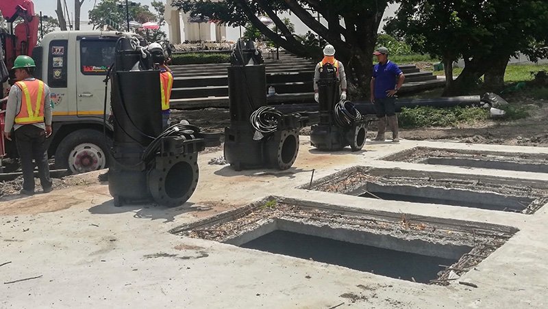 ระบบระบายน้ำท่วมของหมู่บ้านขนาดใหญ่ในกรุงเทพฯ